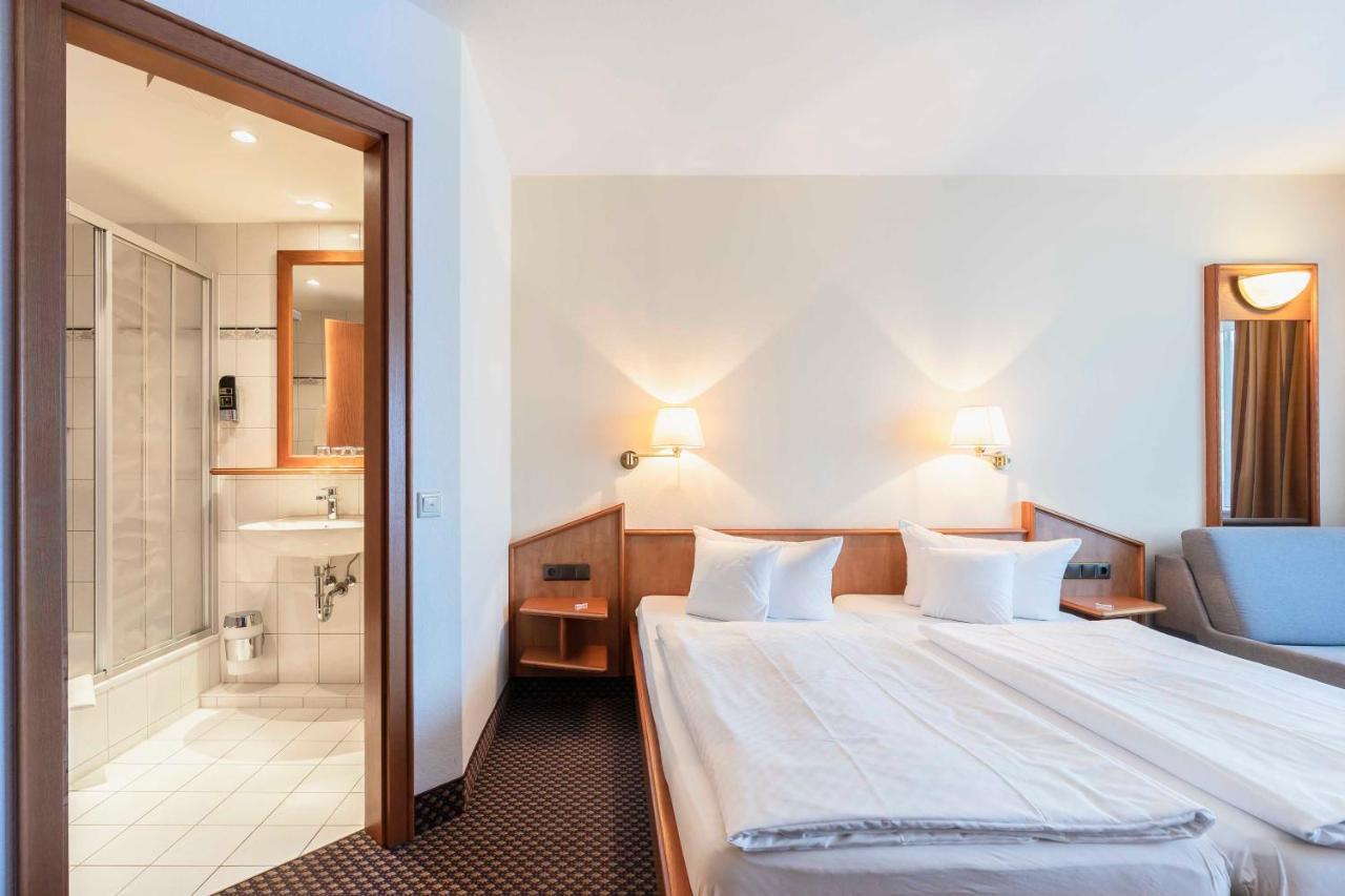 Hotel Markgraf Lehnin Esterno foto