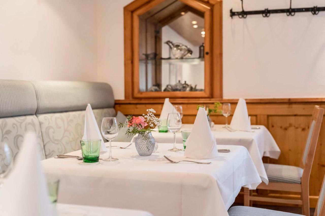 Hotel Markgraf Lehnin Esterno foto