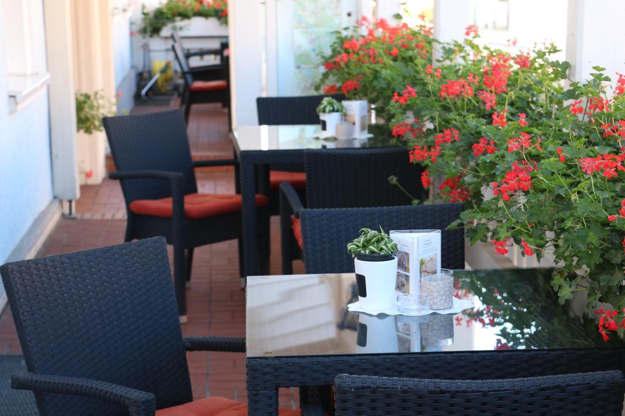 Hotel Markgraf Lehnin Esterno foto
